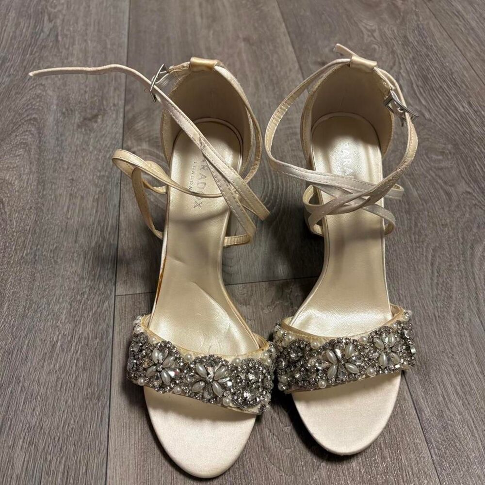 Paradox London silver & cream heels with rhinestones